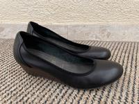 Keilpumps Schwarz von Tamaris Größe 40 Hessen - Hünfelden Vorschau