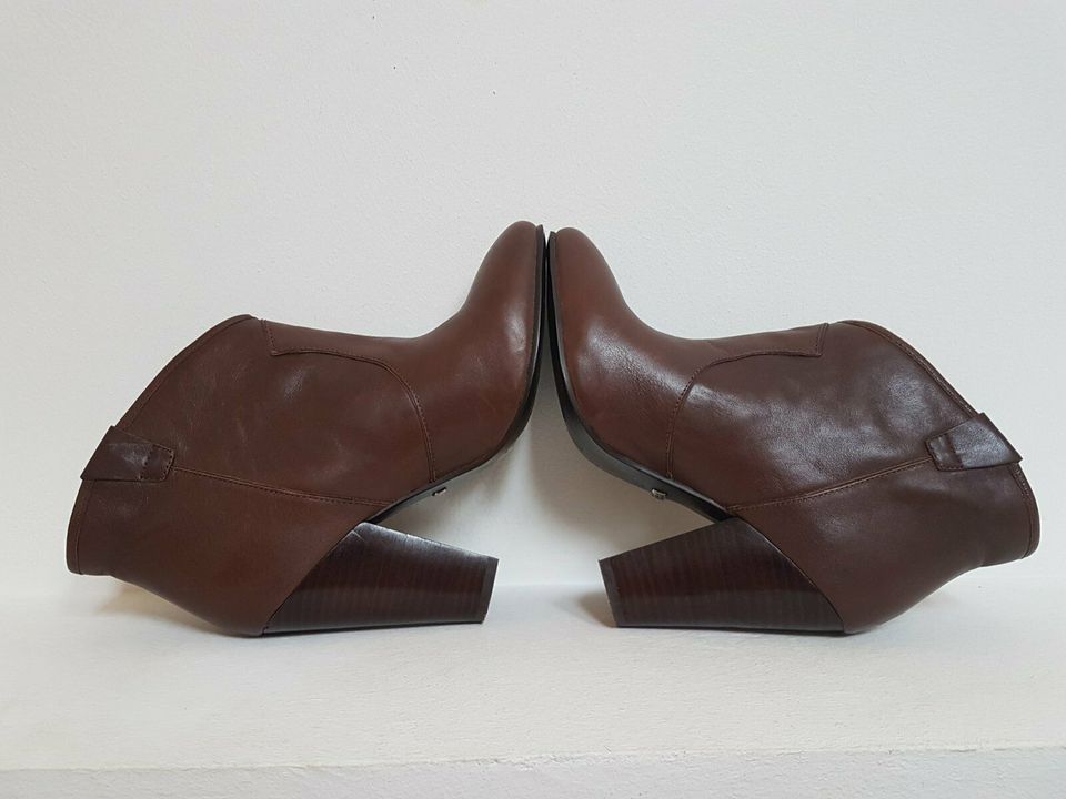 Buffalo Stiefeletten Echtleder braun Gr.39 in Haste