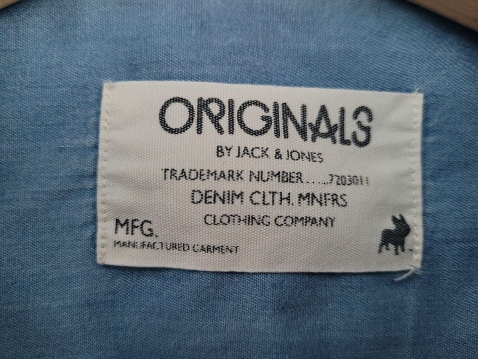 Jeans Hemd 2 Stück in Dettingen an der Erms
