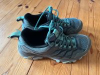 Merrell Trekking Schuhe, Goretex, Große 38 Berlin - Neukölln Vorschau