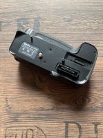 Hochformat Handgriff Batterie MEIKE für Nikon D7000 Berlin - Charlottenburg Vorschau