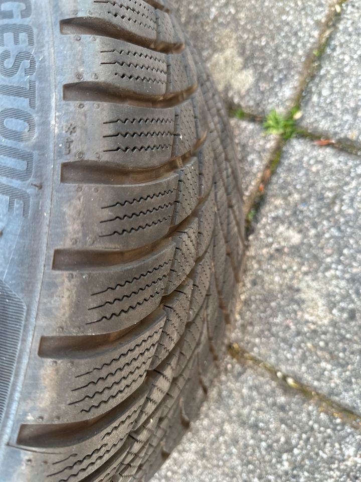 BMW Aluflegensatz mit Bridgestone drive guard winter 225 35 17 in Runkel