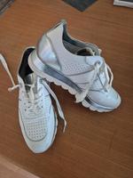 Tamaris Sneaker Nordrhein-Westfalen - Wenden Vorschau