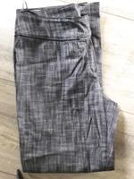 COMMA Damenhose  elegant schwarz/grau Gr. 44 neuw. Hessen - Braunfels Vorschau