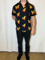 boohooMAN Sommerhemd Hawaiihemd Schmetterling T-Shirt Gr L Nordrhein-Westfalen - Sankt Augustin Vorschau