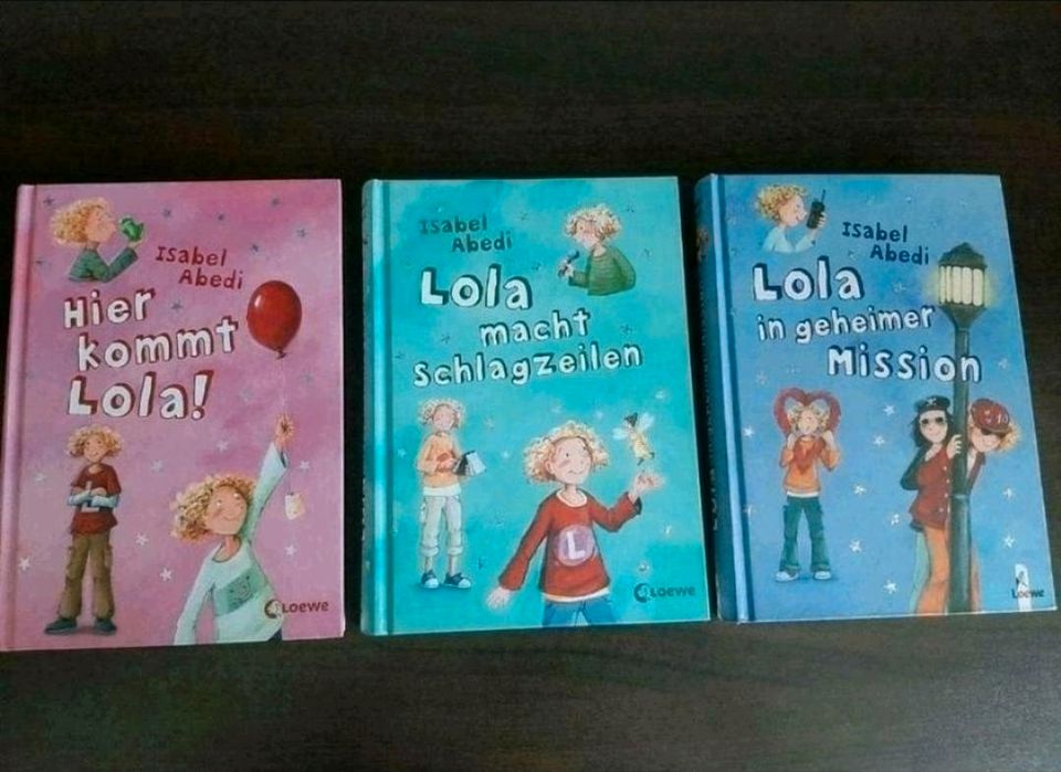 Set 3 Bücher Hier kommt Lola von Isabel Abedi in Gütersloh