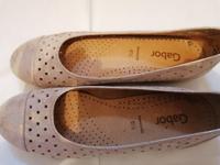 Gabor Pumps Gr. 6.5 golden NEU München - Schwanthalerhöhe Vorschau