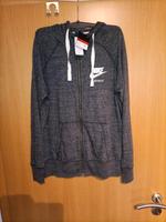 Nike Sweatjacke, Jacke, Zipper Gr.L Niedersachsen - Quakenbrück Vorschau