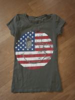 graues T-Shirt/ Amerika-Flagge/ USA/ Strass/ Gr. ca. 146/152 Wandsbek - Hamburg Bramfeld Vorschau