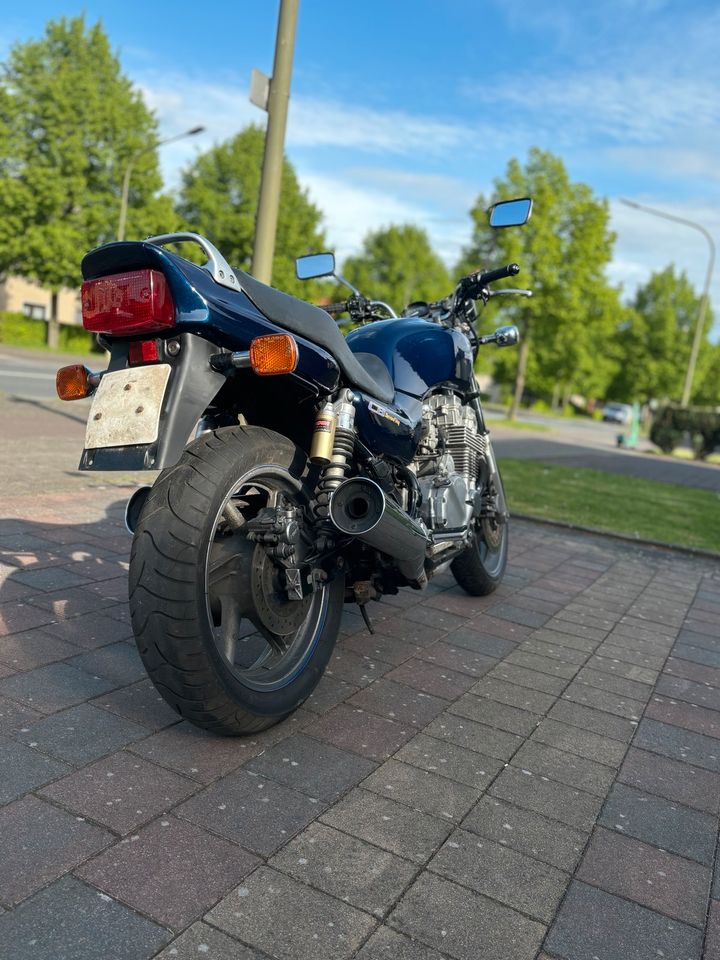 Honda CB Seven fifty in Hamm