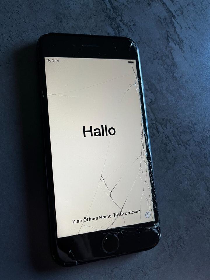 Apple IPhone 6s Space gray 64 GB (kaputte Scheibe) ohne Simlock in Essen Freisenbruch