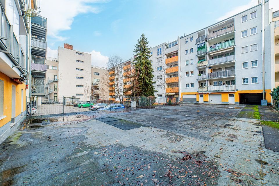 Maisonettewohnung mit 7 Stellplätzen im Herzen der Stadt Fürth in Fürth