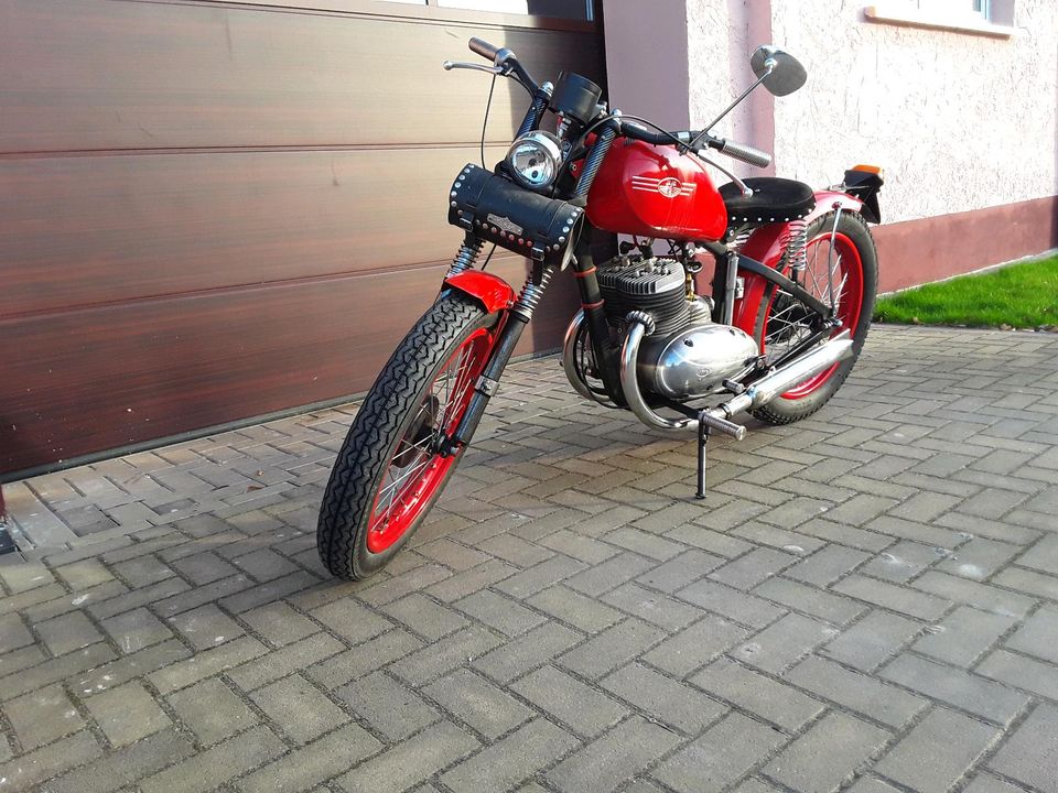 Jawa 350 Perak in Zahna-Elster