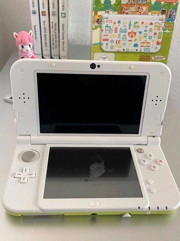 Nintendo 3DS XL Animal Crossing Happy Home Designer Edition in Balingen