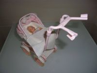 Barbie Kinderwagen, Puppe, Melodie, 2000er, Vintage, gut erhalten Bayern - Forchheim Vorschau