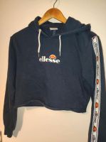 Ellesse cropped hoodie Pullover dunkelblau S 36 Dresden - Johannstadt Vorschau