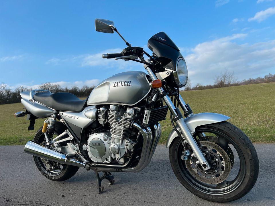 Yamaha XJR 1300 aus 1. Hand in Höxter