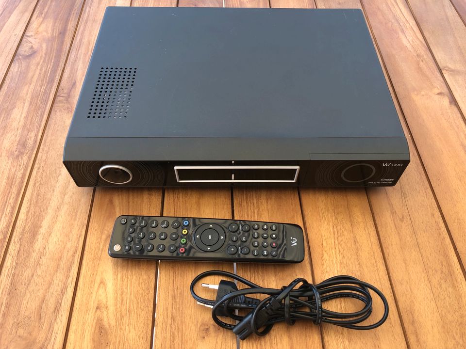 VU+ Plus Duo HD Twin Tuner PVR TV Receiver 1 TB 1000 GB SATA in Mettmann