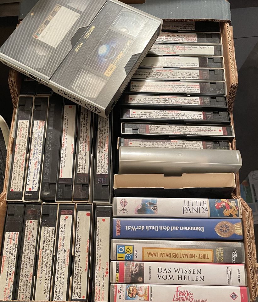 viele  VHS Tapes   TDK EHG HIFI  /  Maxell XL HIFI   180 Minuten in Marl