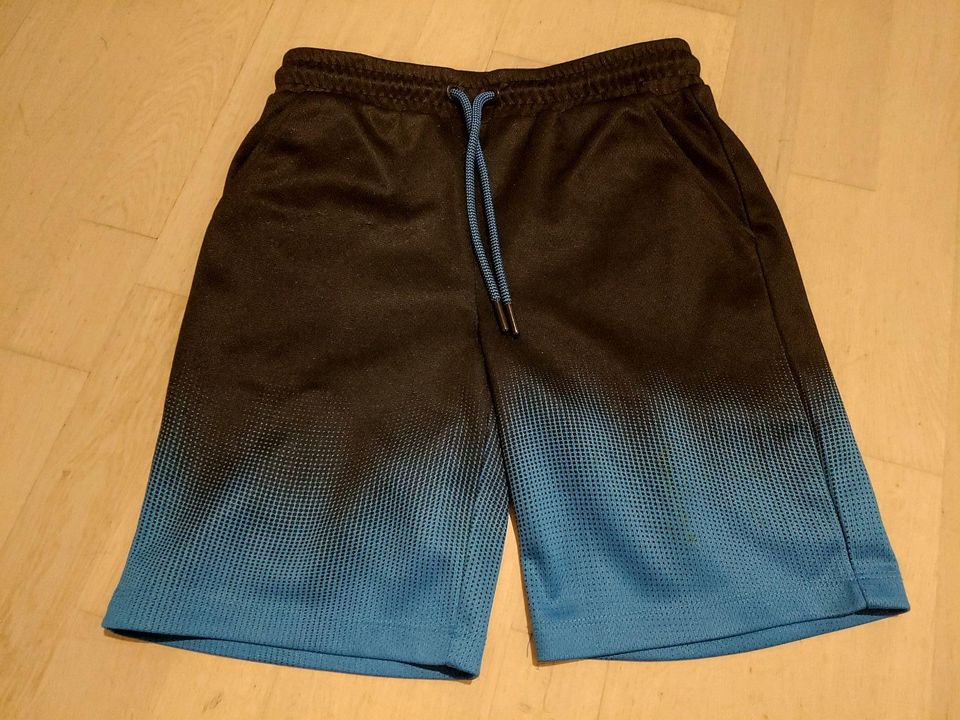 Reserved Shorts Hose 134-140 in Konstanz