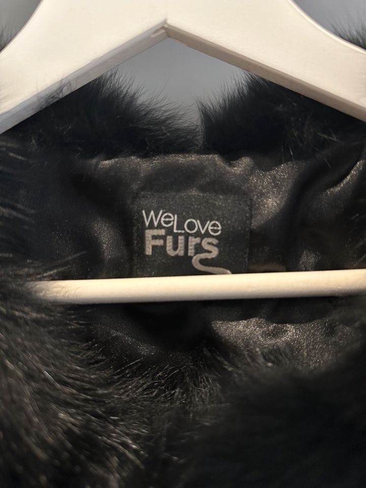 we love furs - Pelz / Fell Weste - Schwarz - Gr. L in Seth Holstein