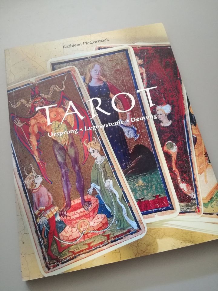 Tarot - Ursprung, Legesysteme, Deutung in Unterhaching