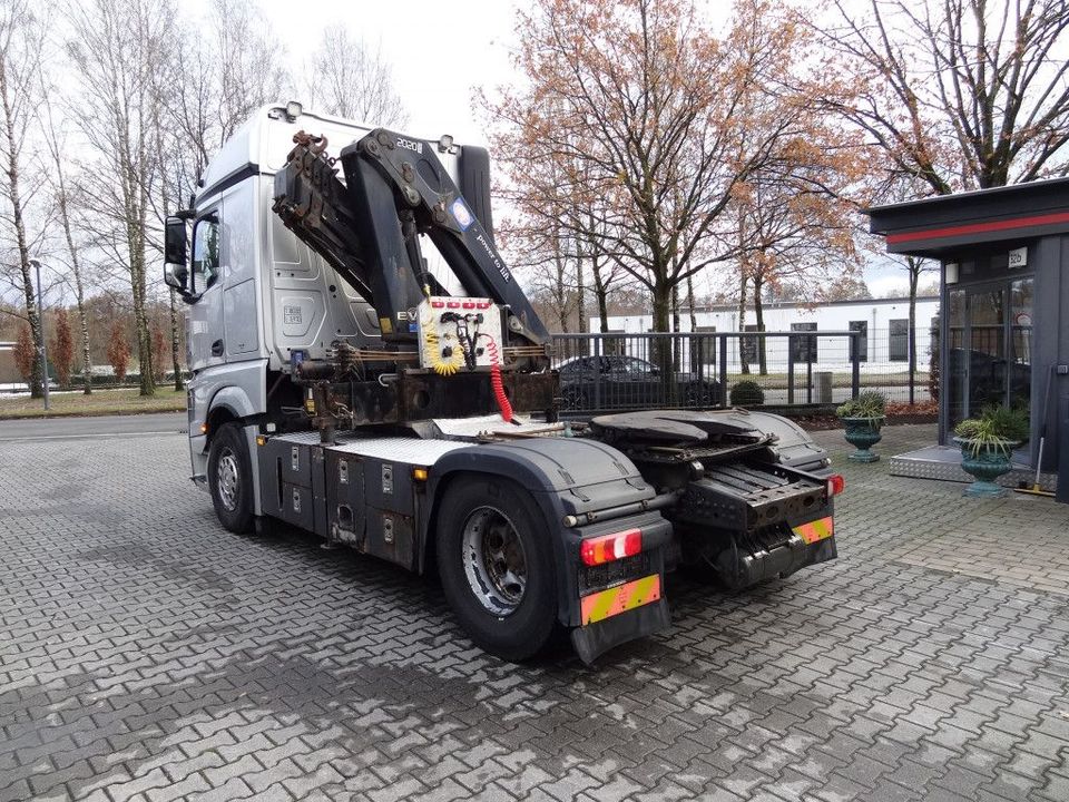 Mercedes-Benz Actros 1842LS Kran HMF 2020 bis 18 Meter in Gütersloh