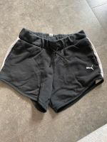 Kurze Sporthose Puma schwarz weiß Größe 152 Short Bayern - Kitzingen Vorschau