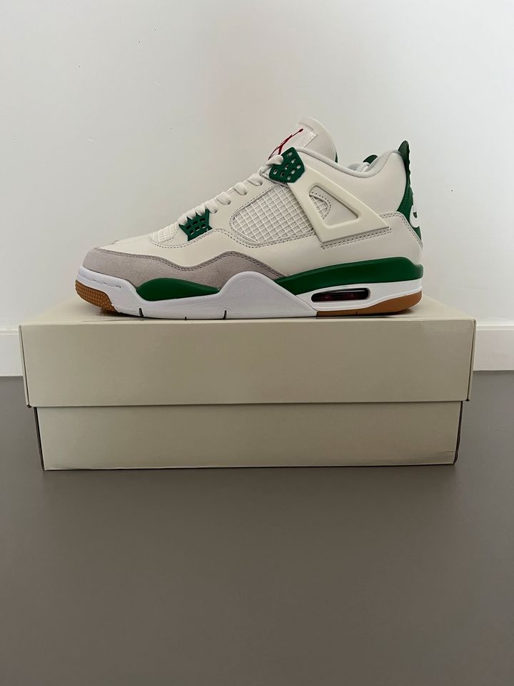 Nike Air Jordan 4 Retro SB Pine Green [37,5 | 47,5] in Berlin