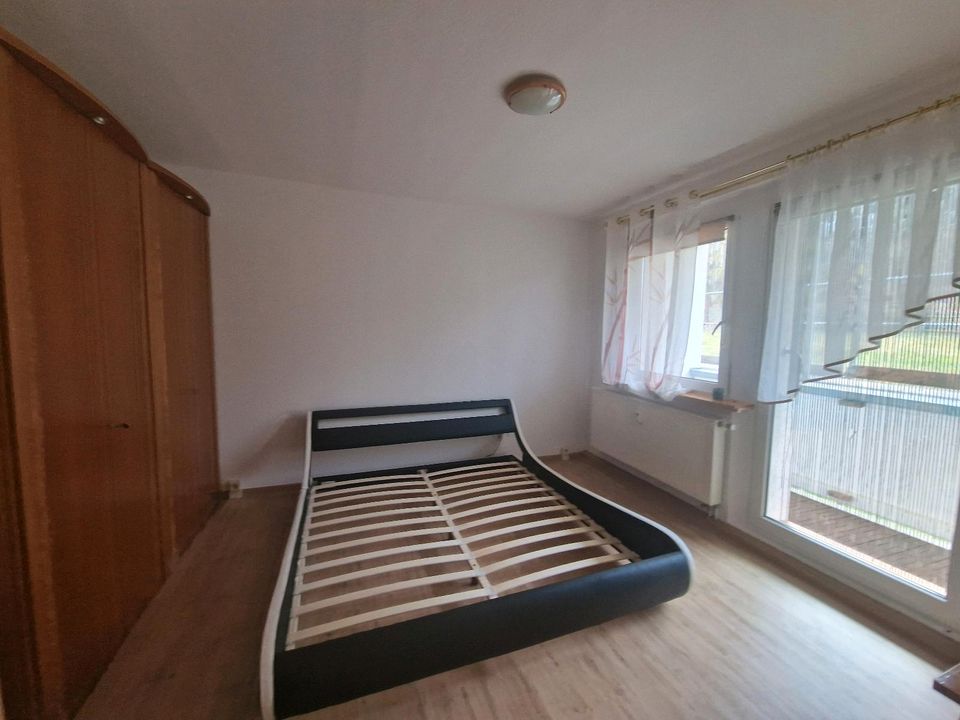 2 Raum Wohnung in Weischlitz