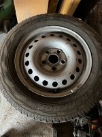 T4 Stahlfelgen mit Golf Radkappen 195/70r15 Sachsen-Anhalt - Zorbau Vorschau