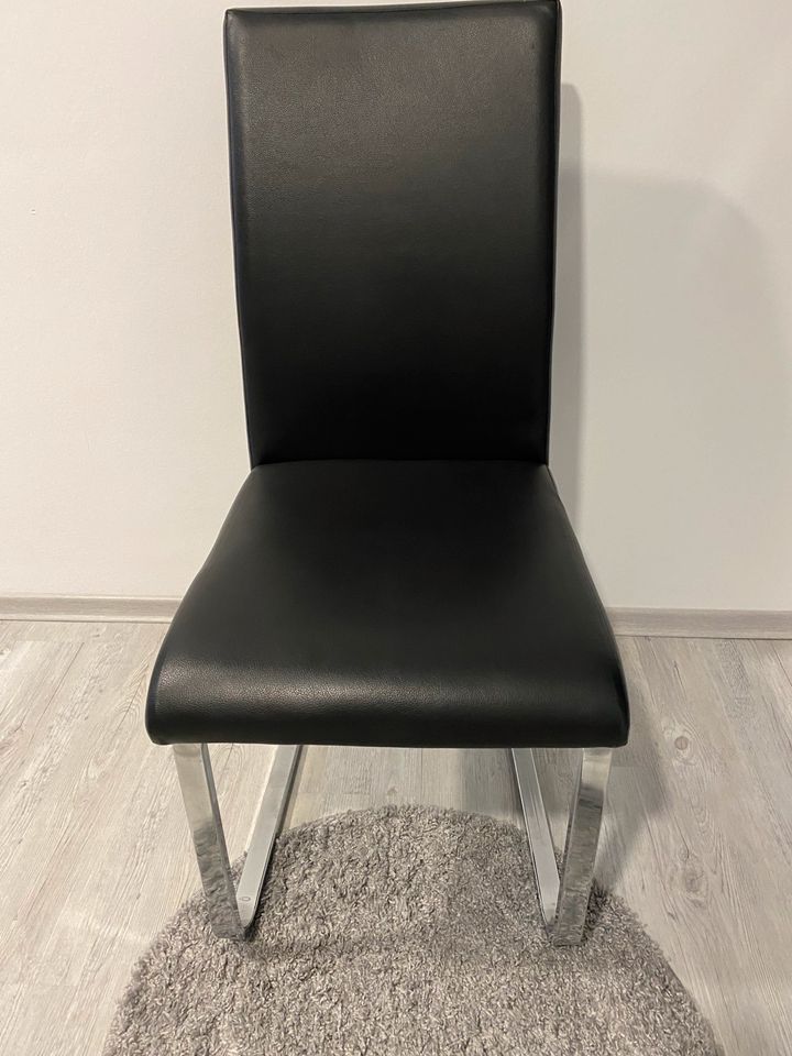 Esszimmerstühle / Stuhl  -  4 Stück guter Zustand in Ilsede