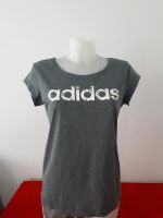 Adidas T-Shirt Nordrhein-Westfalen - Neuss Vorschau