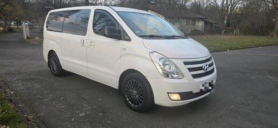 Abbildung des Autos Hyundai H-1 Grand Starre…