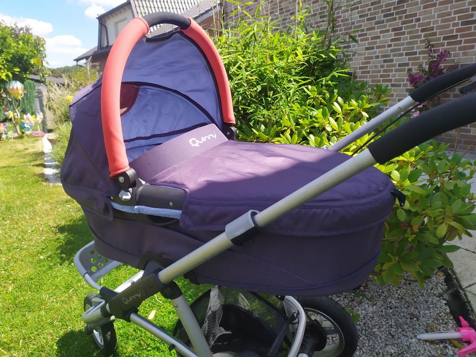 Babywanne  für ein Quinny Speedy   Kinderwagen in Herzogenrath