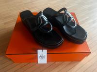Hermès Sandalen Gipsy Schuhe G. 39 Neu Hessen - Gelnhausen Vorschau
