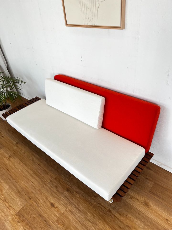 Teak Daybed Mid Century Sofa 60er Couch 70er Design Space Age in Hamburg