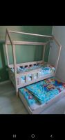 Hausbett Montessori Doppelbett mit 2 Matratzen für 2 Kinder Baden-Württemberg - Kornwestheim Vorschau