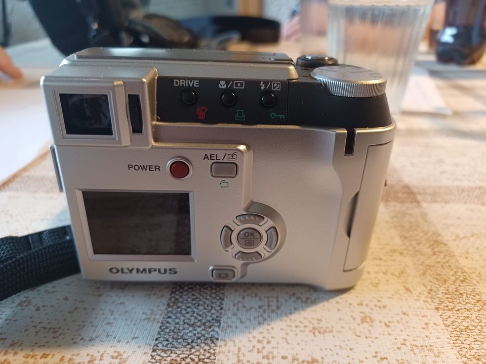 Olympus Camedia C725 Digital Kamera in Bargteheide