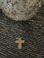 Kleiner Kreuzanhänger aus Edelstahl mit Steinchen Nordrhein-Westfalen - Dorsten Vorschau
