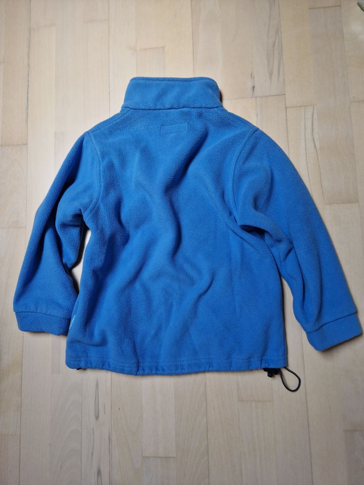 Blaue Fleecejacke von Stolzenhausen in Gr. 128, Jungen / Mädchen in Göttingen