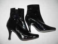 Lackstiefeletten schw. Gr.37, Lederstiefel braun Gr.37 Hessen - Gründau Vorschau