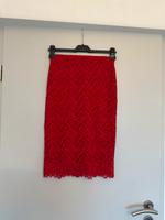 H&M Rock spitze Midi rot Hessen - Erzhausen Vorschau