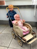 Sehr alter Puppenwagen mit 2 Puppen Frankfurt am Main - Gallusviertel Vorschau