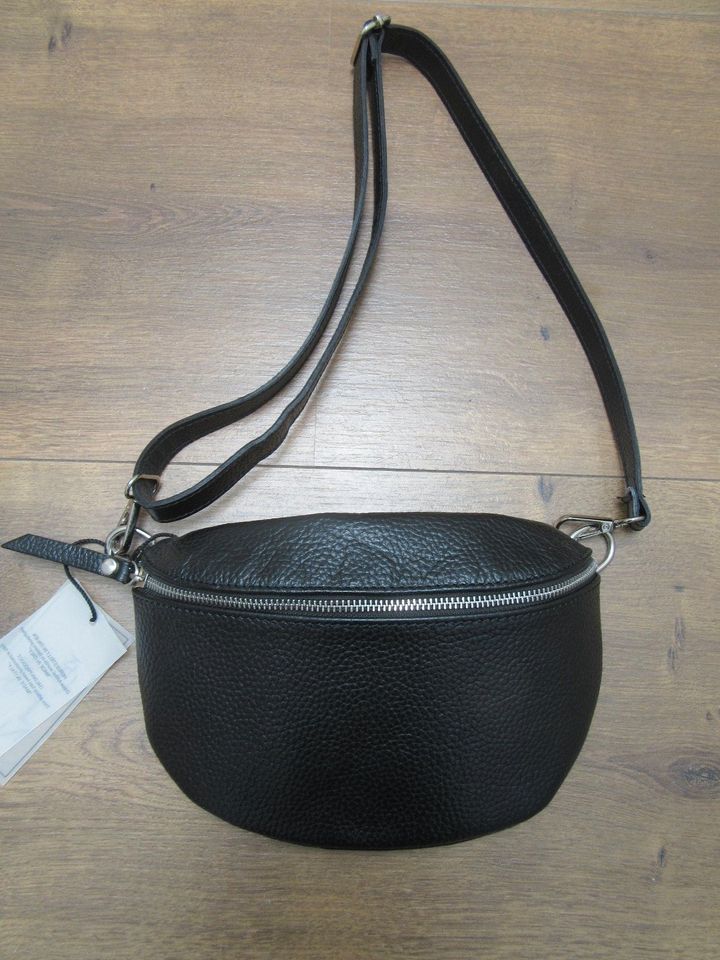 Crossbody Bag Genuine Leather Borse in Pelle Italien Bauchtasche in Königswinter