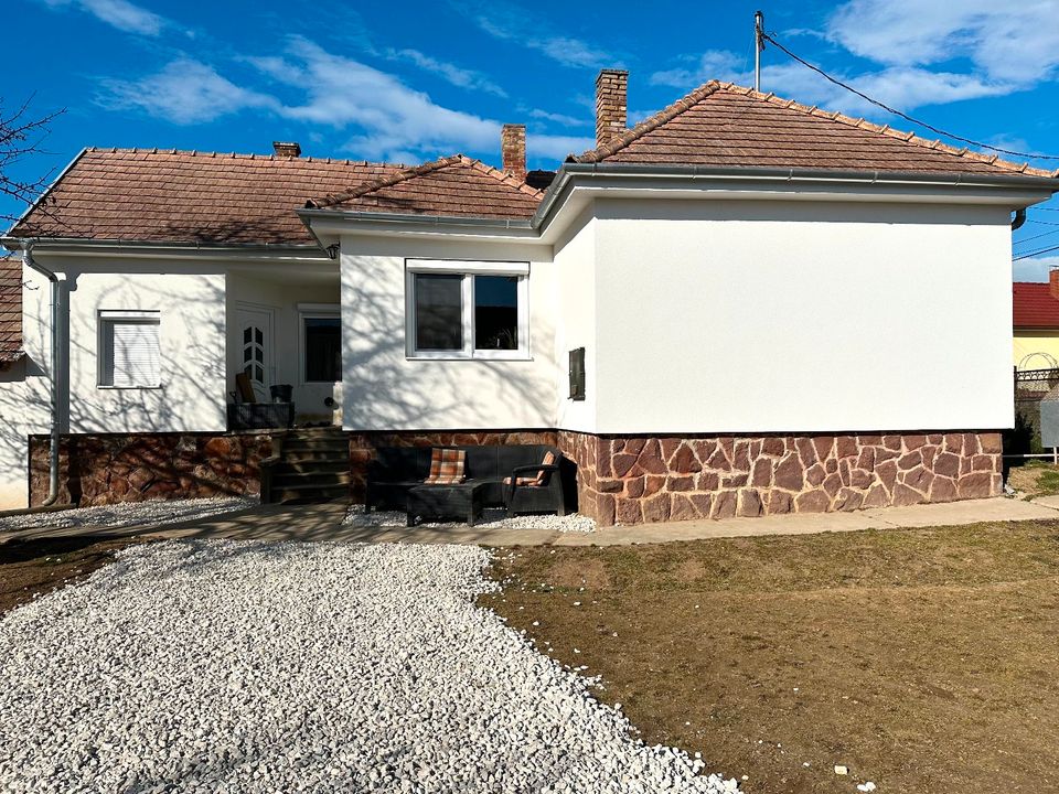 Neu renoviertes Haus in der Nähe vom Plattensee in Ungarn in Höslwang