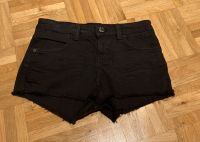 Bershka Jeansshort 32 Nordrhein-Westfalen - Lüdenscheid Vorschau