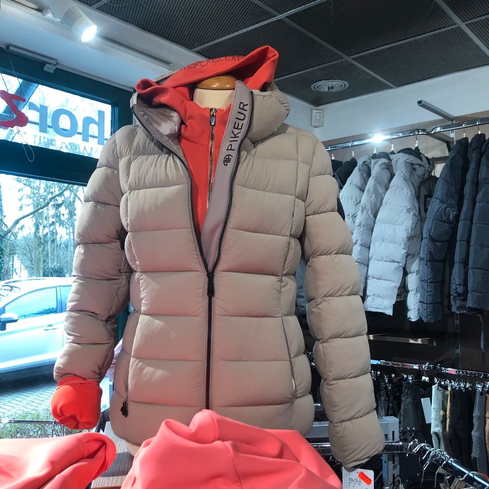 Pikeur Quilt Jacket und Weste / Pikeur Velvet etc in Bremen