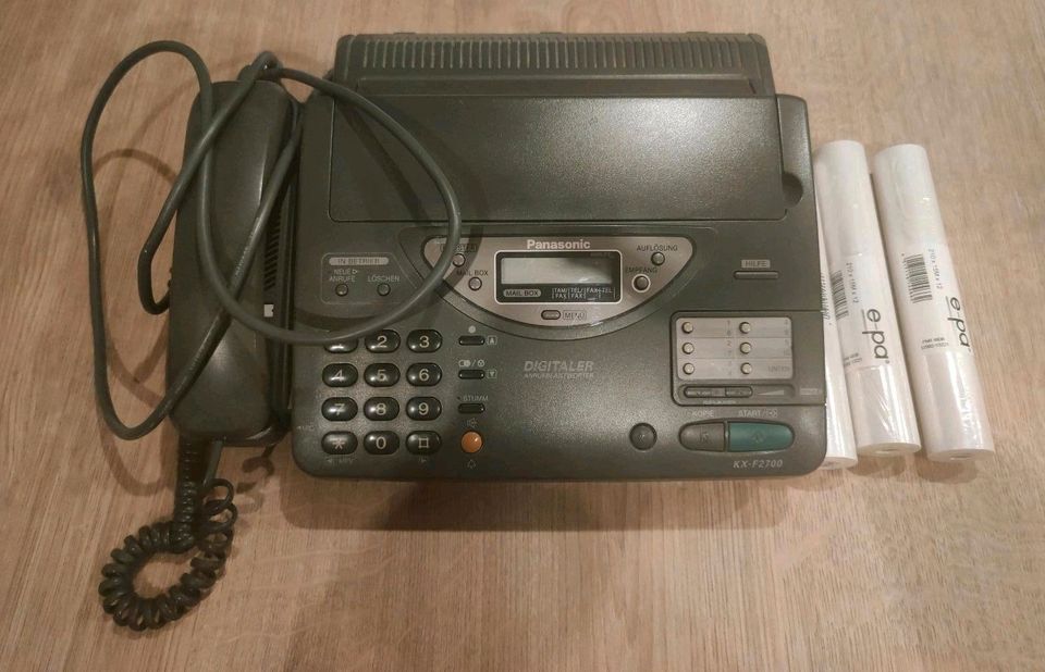 Faxgerät Panasonic KX-F2700 incl. 3Fax-Rollen in Petersberg