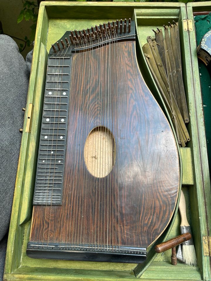 Zither Konvolut (einzeln möglich) Antik in München